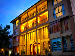 Oak Ray Regency Hotel