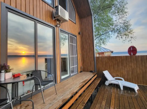 Частный дом на улице Полуостров Маленький