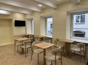 Отель Mirum Hotel