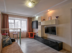 Апартаменты Воскресенская 92