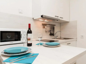 Апартаменты Домант Орджоникидзе 33 (2)