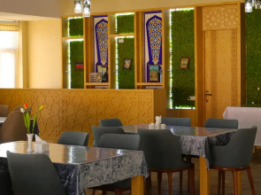 Отель Dunyo Palace