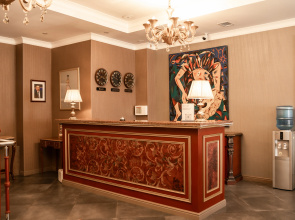 West Inn Palace Hotel