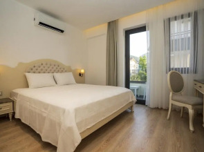 Апарт-отель Channel Suites