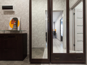 Апартаменты Unique Apart Канарейка напротив ЛДК и Кузбасс-Арены на 1-ой Заречной 9