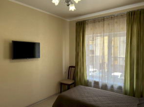 Частный Дом 120 2 Комнатный Этаж с Кухней