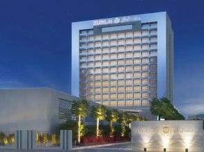 Курортный отель Royal M Al Aqah Beach Resort by Gewan