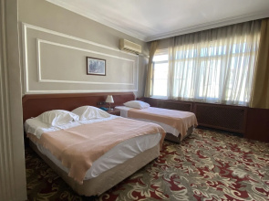 Hotel Monopol