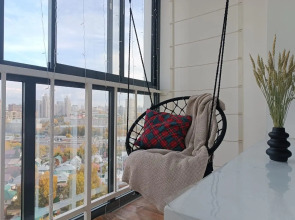 Апартаменты светлые на 16 этаже