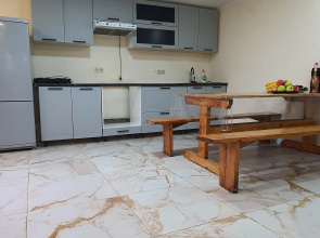 Amra Guest House