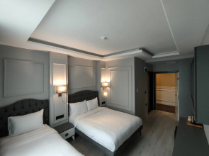 Отель Loft Airport