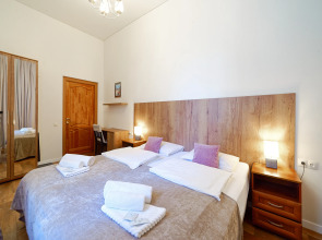 Гостевой дом Светлый у Эрмитажа