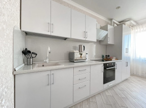 Квартира Green FOX с шикарным видом на реку Кутум