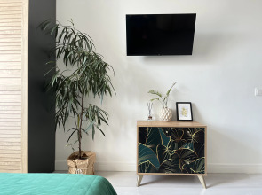 Квартира Ботаника в историческом центре от Wonderapart