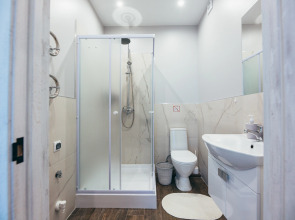 Kenig Hotel Guest house