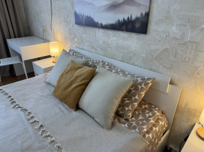 Апартаменты Уютная светлая 2-комнатная квартира с видом на Машук