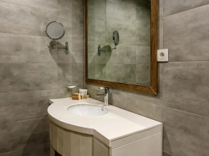 Отель Renion Hills Almaty