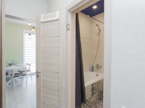Апартаменты Seven Floor Apartment