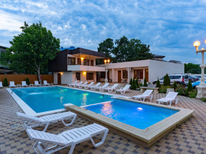 Vizantiya Plus Living quarters