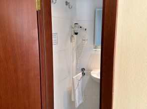 Ataer Hotel