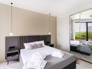 Отель  Берег Святой Софии