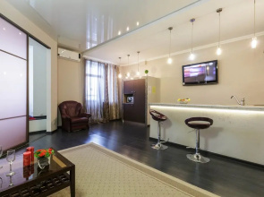 Ot Kompanii Khoum Hotel Na Ulice A. Tolstogo 135 Flat