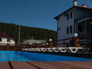 Отель Августин