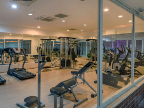 Отель Royal Towers Kiris