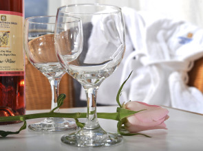 Отель Constantinou Bros Athena Royal Beach