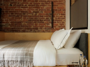 Смарт-отель Невский ботик