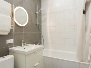 Апартаменты Азбука на Коммунистической  98/1