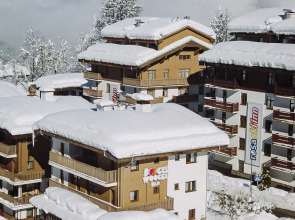 Отель BoogelWoogel Bar&Hotel Rosa Khutor