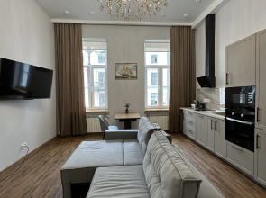 Апартаменты Малая Морская 6