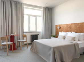 Na Timura Frunze 6 Living Guarters