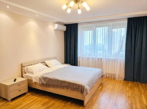 Prostornaya 2khkomnatnaya Vozle Metro Flat