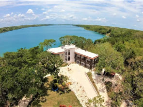 Bacalar Sunrise Villa