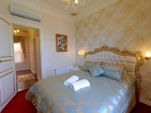 Отель HHK Hotel