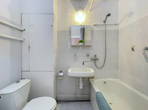 Квартира Welcome Home с Балконом у Метро Народное Ополчение