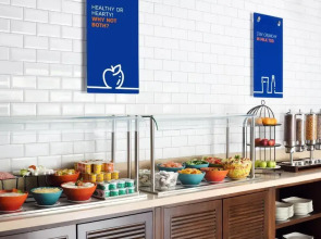 Holiday Inn Express Dubai Safa Park an IHG Hotel