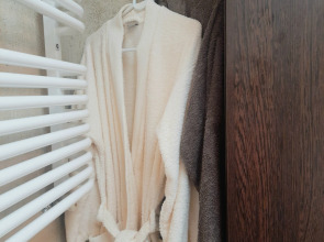 Апартаменты НА ПОБЕРЕЖЬЕ У ОЗЕРА РЯДОМ С МОРЕМ