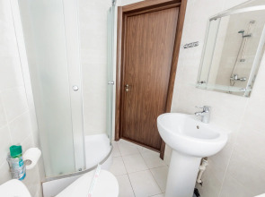 Отель Алмаз