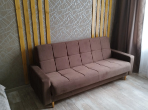 Апартаменты на Леонова