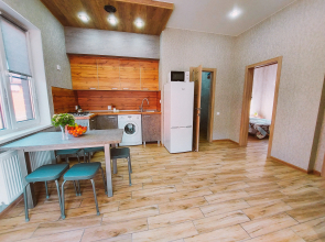 Chastny Dom U Morya Private House