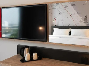 Отель IntercityHotel Dubai Jaddaf Waterfront