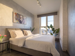 Апартаменты Bolshoi by Roomers 1