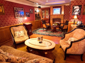Arabian Courtyard Hotel & Spa