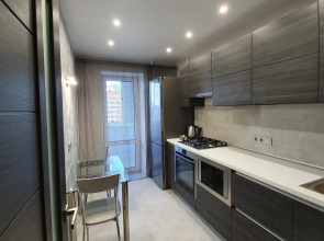 Апартаменты BeHappy Хоружей 10/2