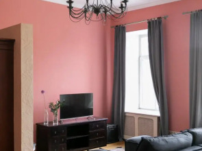 Апартаменты четырёхкомнатные в центре города