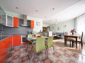 Квартира Просторная евродвушка Natali apart на метро Автозаводская