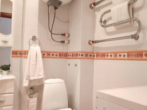 Квартира на Бикбая 23/2. Просторные трёхкомнатные апартаменты на 6 гостей.